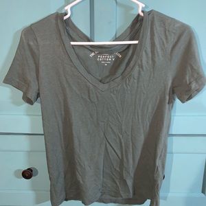 ARMY GREEN VNECK